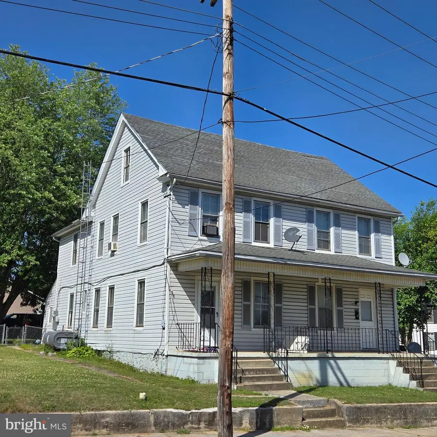 621/623 E Moler Ave, Martinsburg, WV 25404 - #2