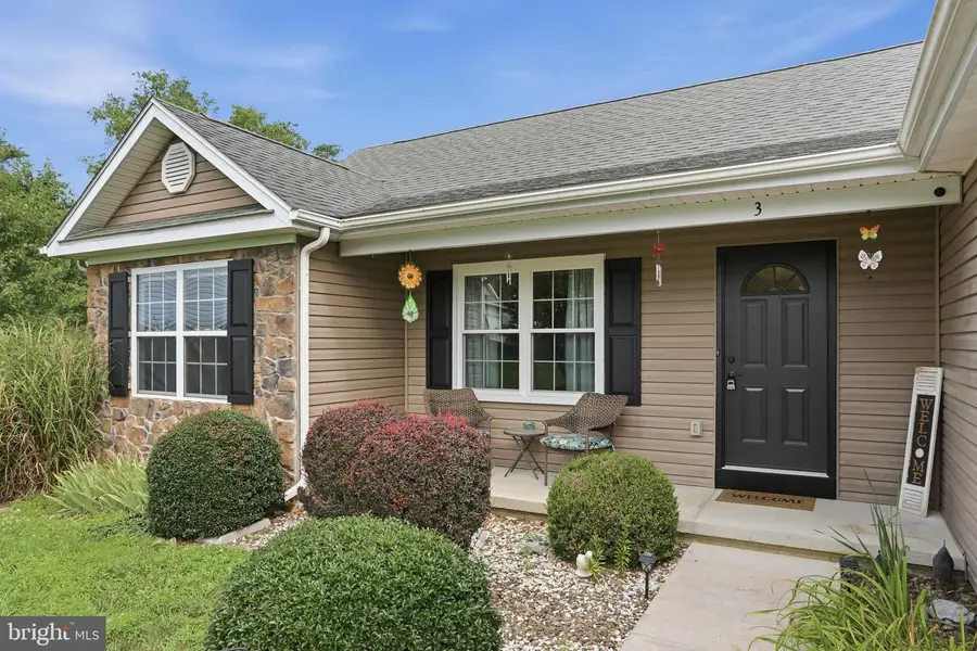 3 Lure Ct, Inwood, WV 25428 - #2
