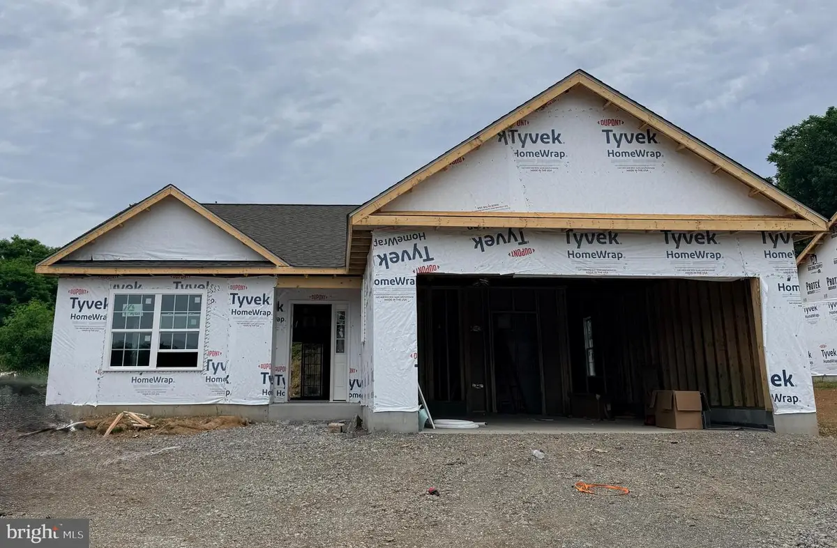 15 Boothbay Dr, Martinsburg, WV 25403 - #1