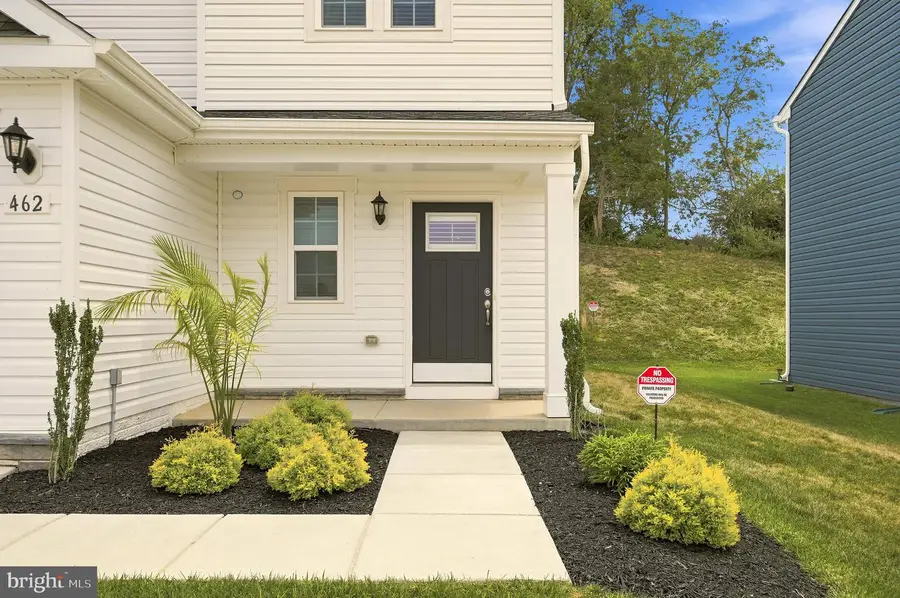 462 Ludgate Mnr, Falling Waters, WV 25419 - #2