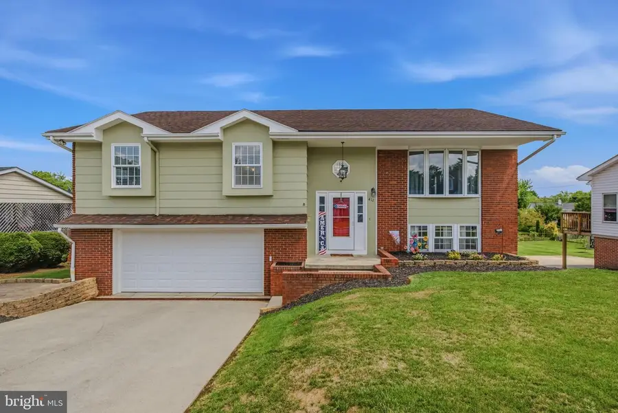 412 S Alabama Ave, Martinsburg, WV 25401 - #3