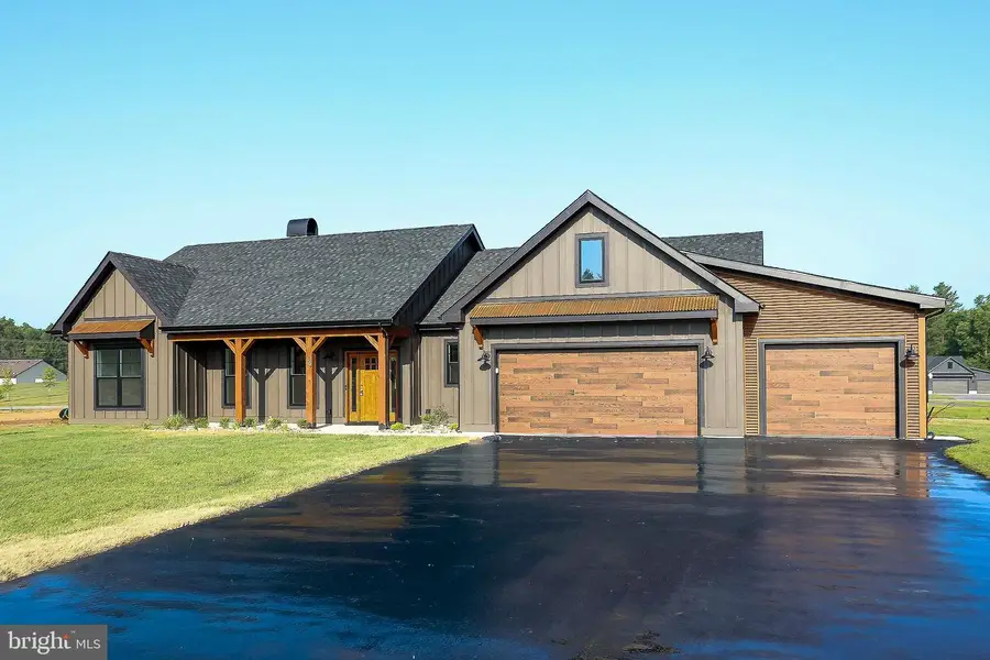 45 Grand Rapids Dr, Martinsburg, WV 25403 - #2