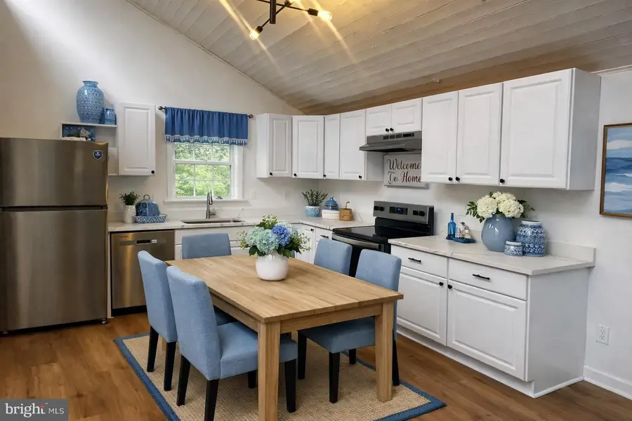 131 Pot Luck Rd, Hedgesville, WV 25427 - #3