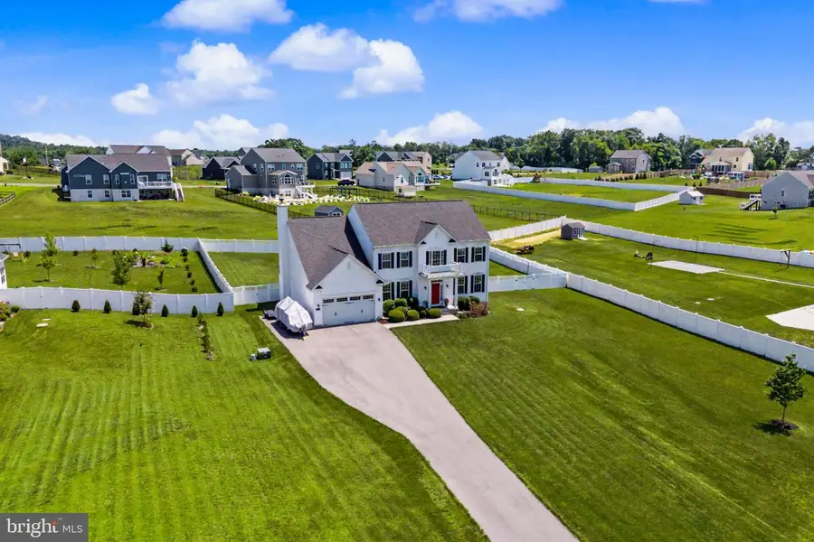 170 Chesterfield Dr, Falling Waters, WV 25419 - #3