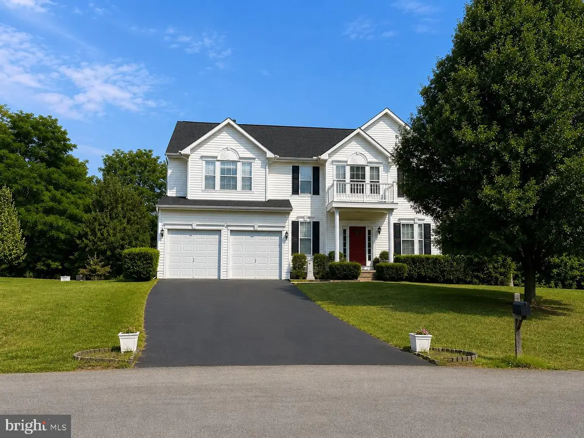 32 Lilburn Dr, Bunker Hill, WV 25413 - #1