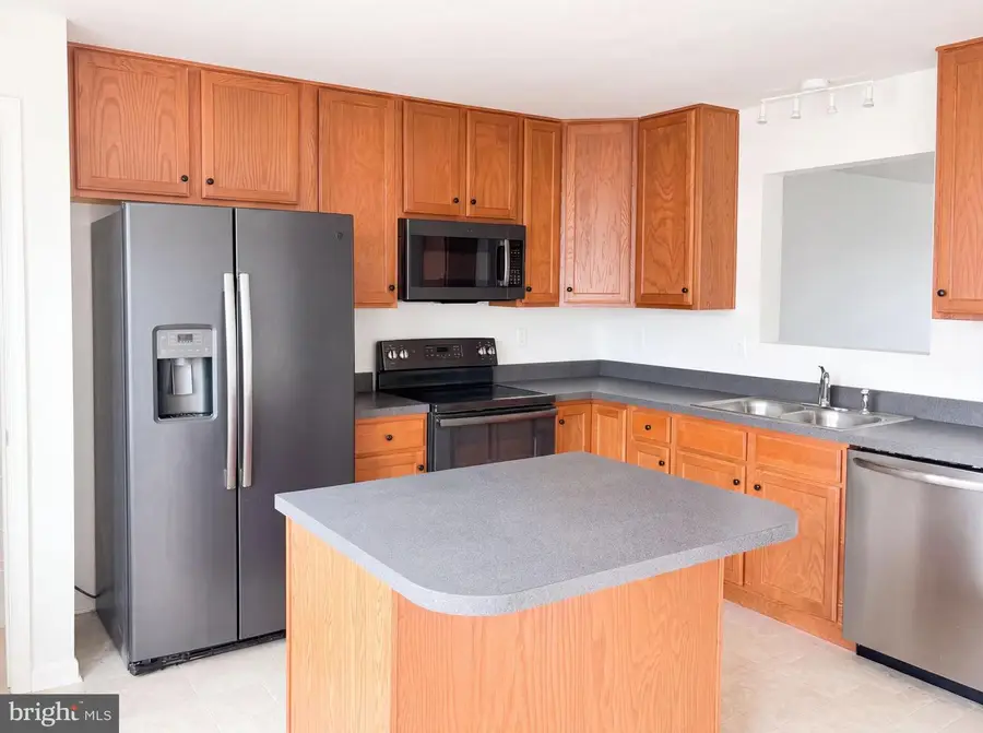 42 Council Ct, Falling Waters, WV 25419 - #2