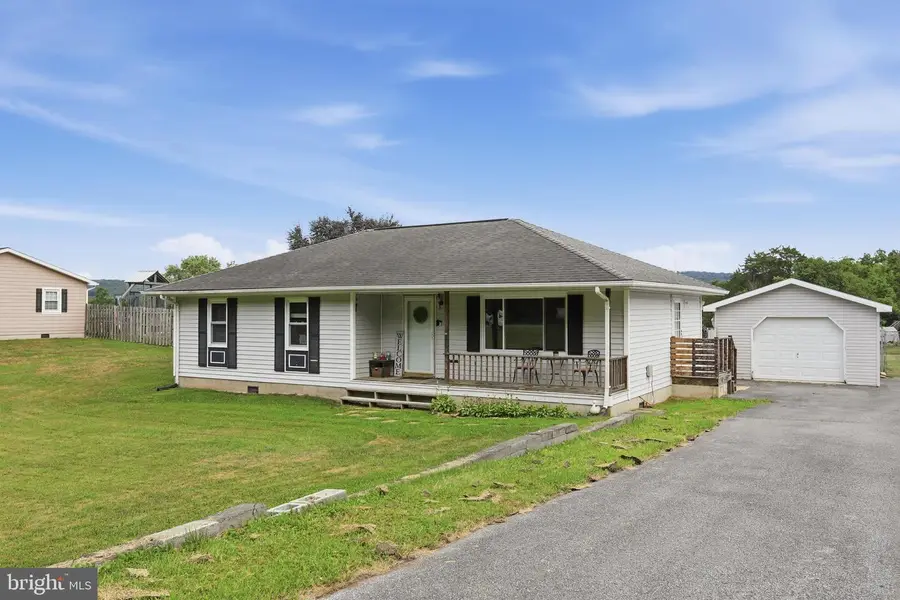 102 Wishbone Cir, Hedgesville, WV 25427 - #2