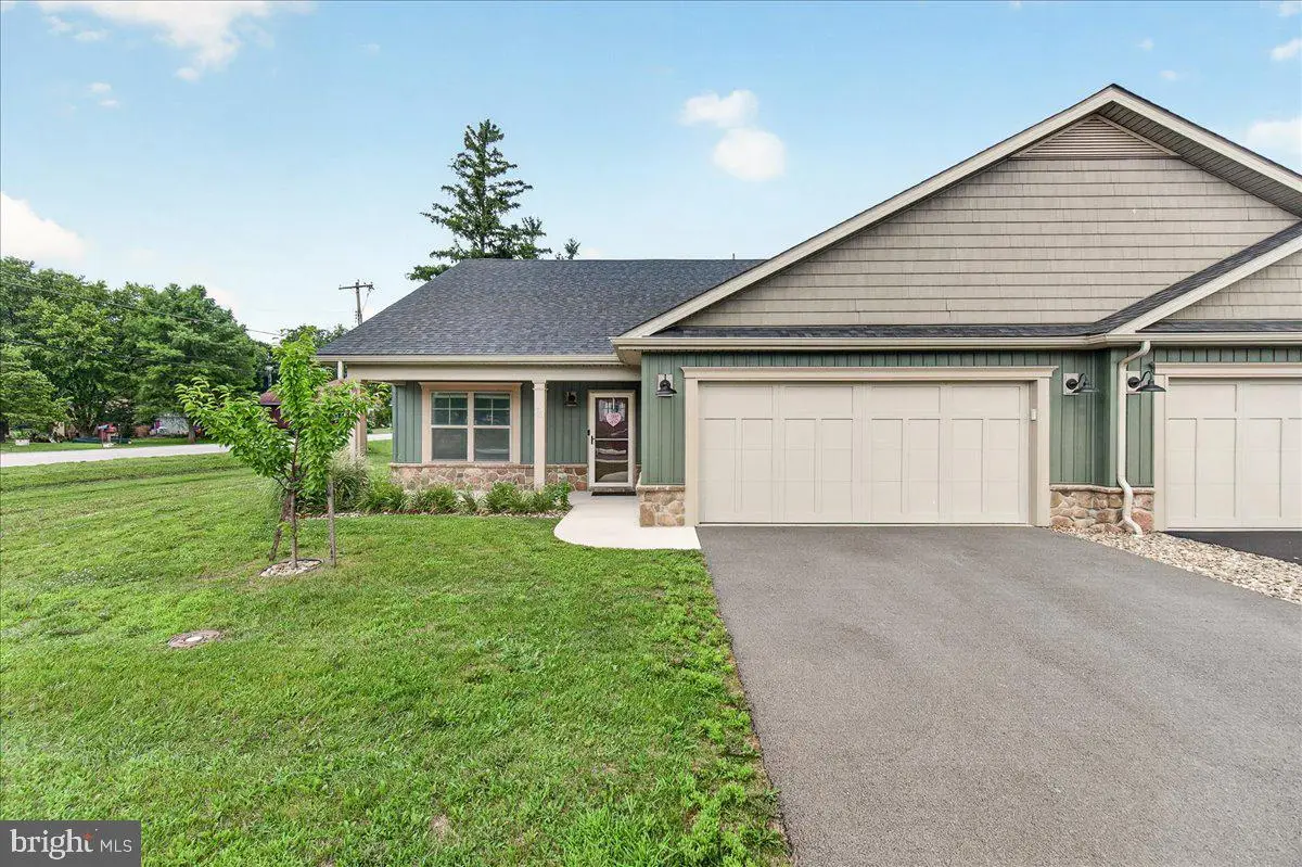 15 Grainfield Ct, Martinsburg, WV 25404 - #1