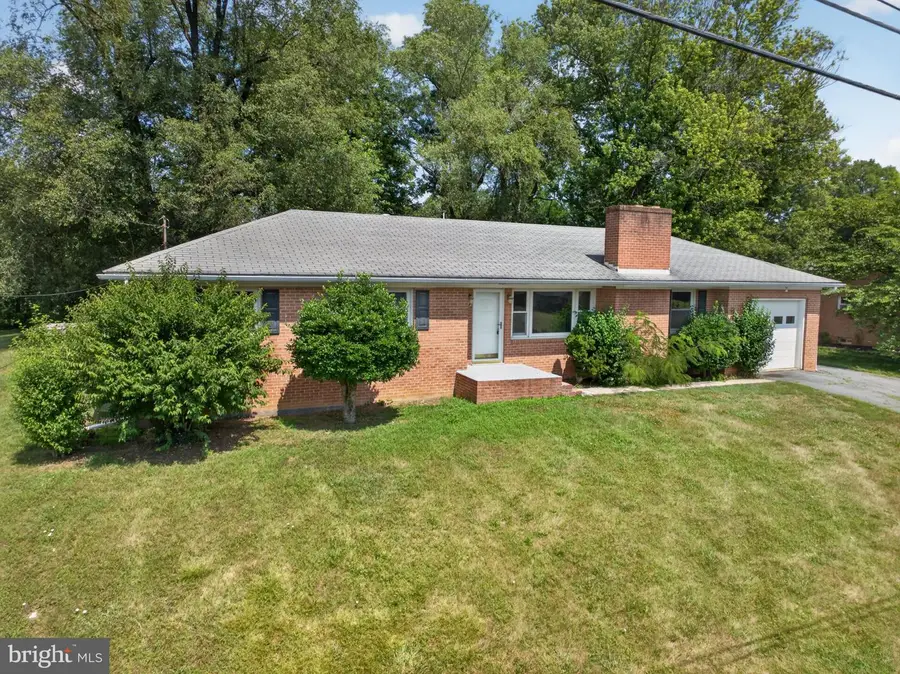 142 Tammy Ln, Martinsburg, WV 25405 - #2
