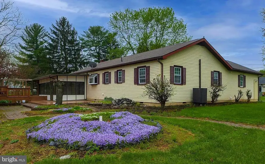 61 Wren St, Martinsburg, WV 25405 - #3