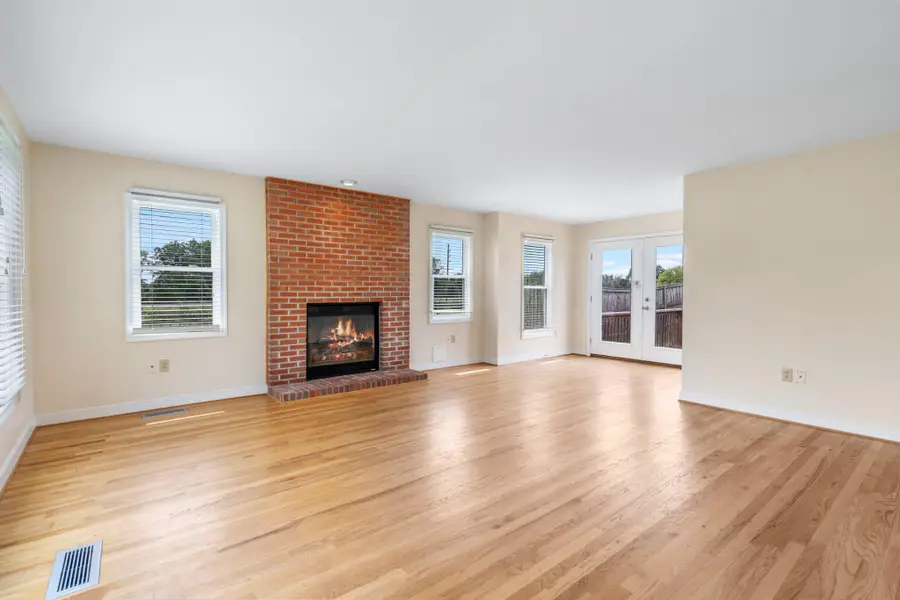641 Brown Rd, Martinsburg, WV 25404 - #2