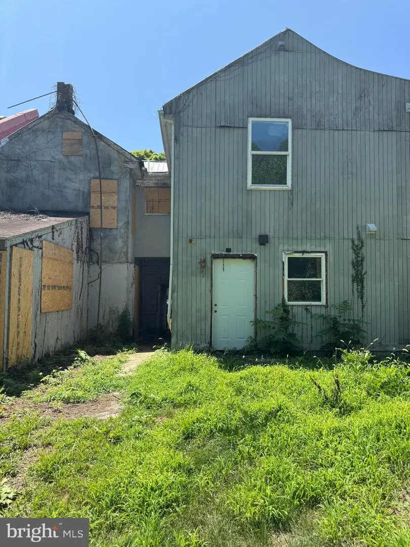 308 W Martin St, Martinsburg, WV 25401 - #3
