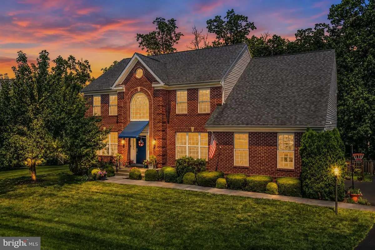 33 Lackawanna Ln, Falling Waters, WV 25419 - #1