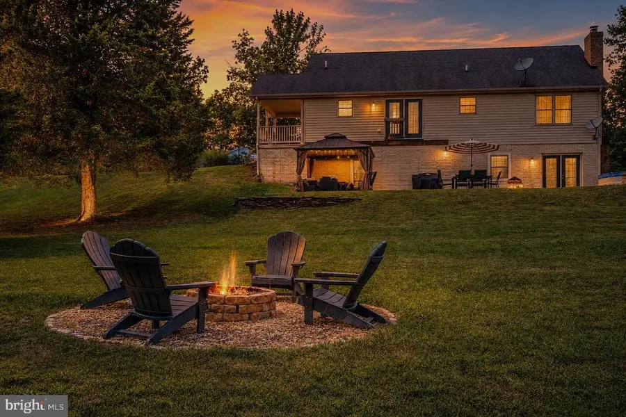 906 Conner Bowers Rd, Hedgesville, WV 25427 - #2