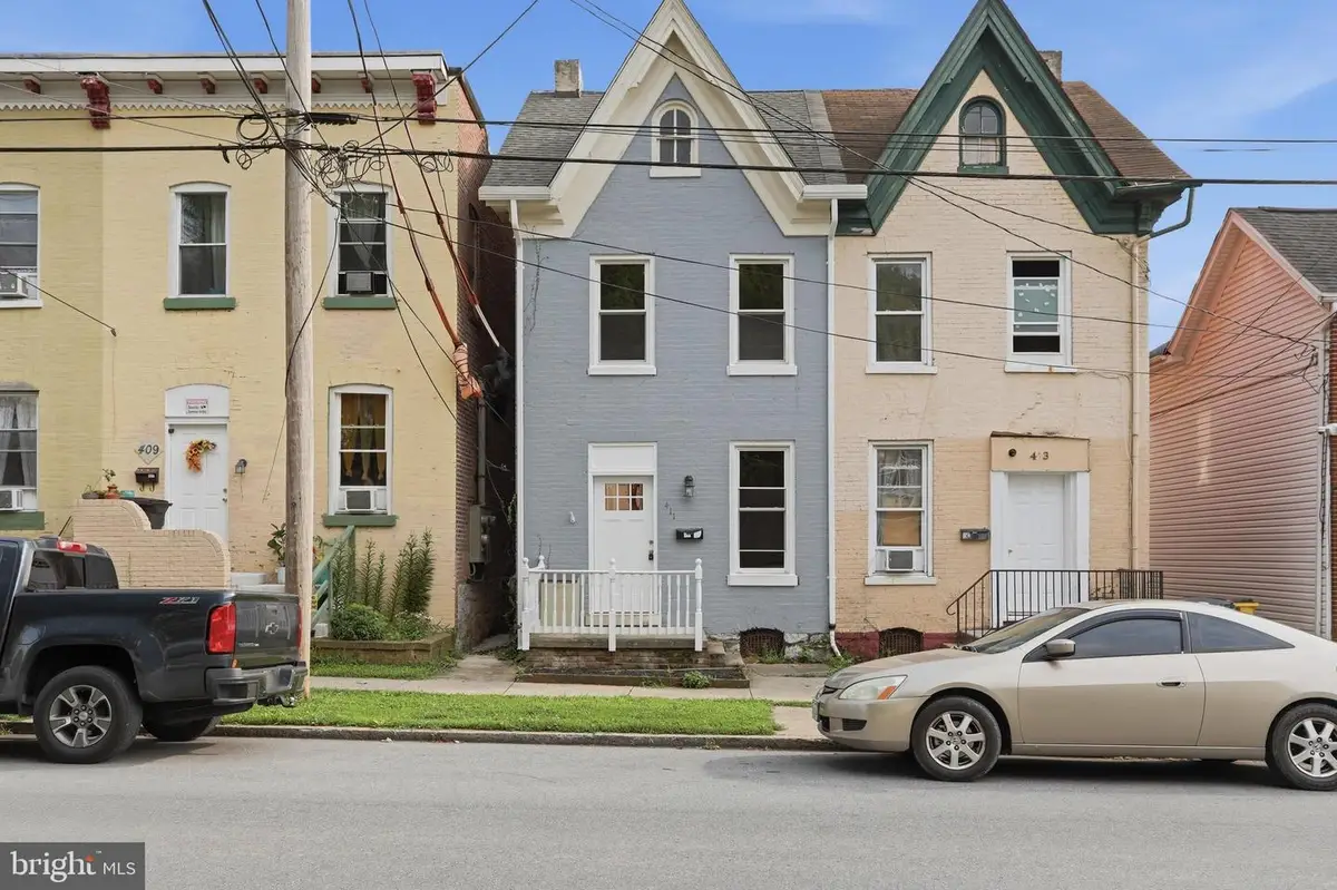 411 W Martin St, Martinsburg, WV 25401 - #1