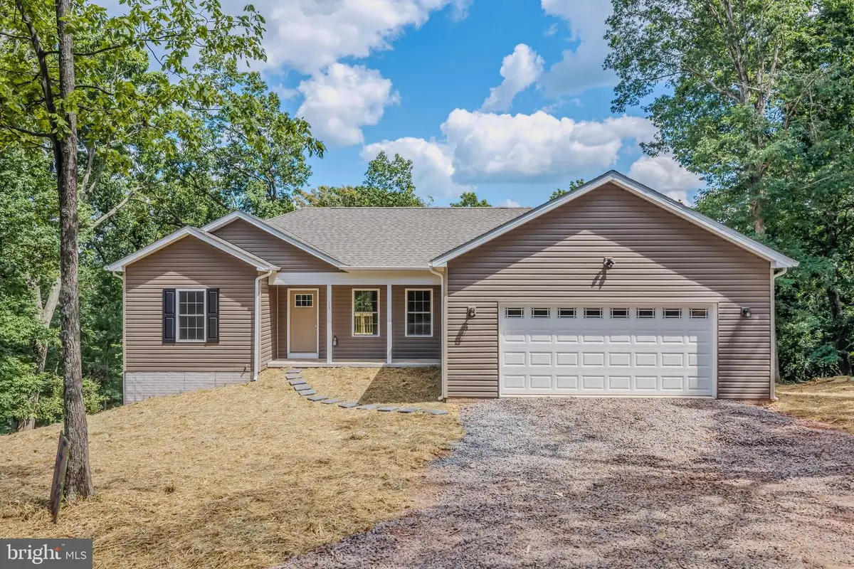 2499 Audubon Rd, Hedgesville, WV 25427 - #1