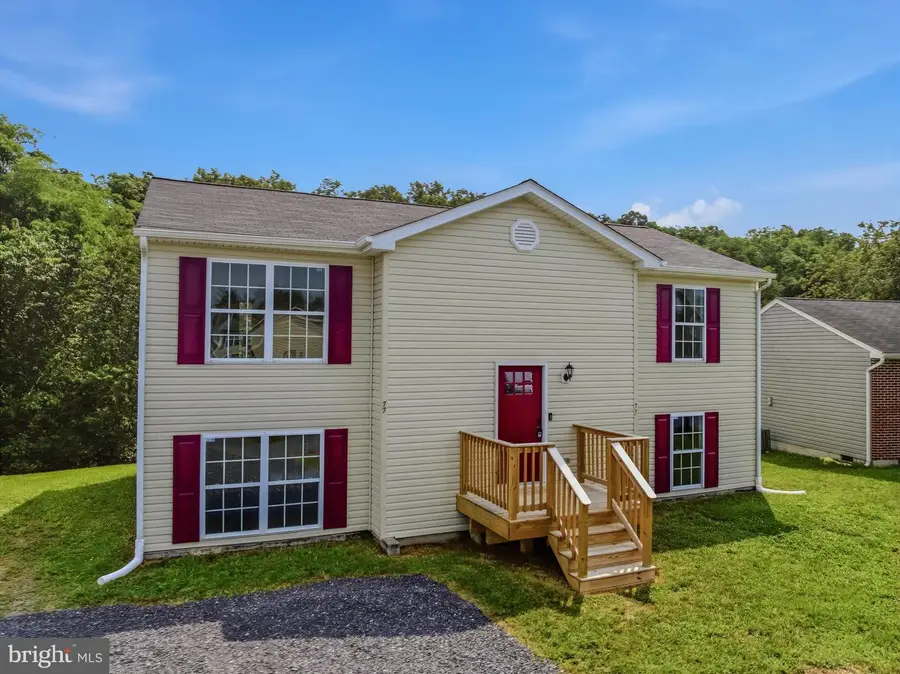 77 Eisenhower Cir, Inwood, WV 25428 - #3
