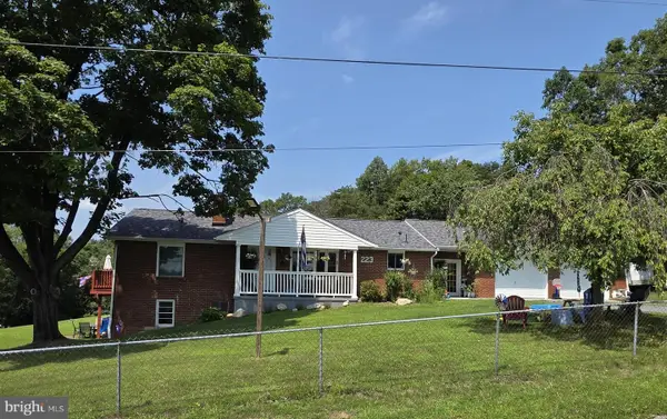 223 Stotelmyer Ln, MARTINSBURG, WV 25405