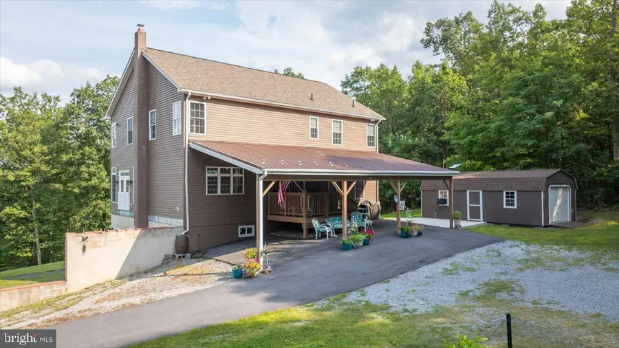 460 Roys Ln, Hedgesville, WV 25427 - #2