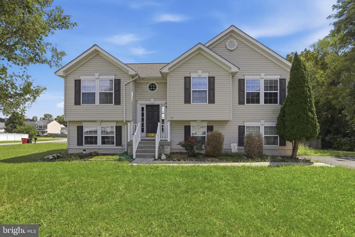 192 Amelia Dr, Hedgesville, WV 25427 - #1