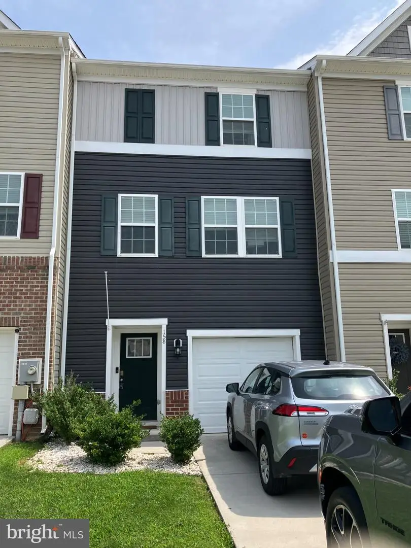 158 Vespucci Ln, Martinsburg, WV 25404 - #2