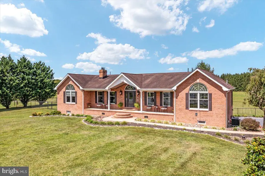 2251 Specks Run Rd, Bunker Hill, WV 25413 - #2
