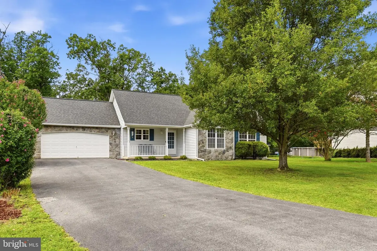 284 Nottingham Blvd, Martinsburg, WV 25405 - #1