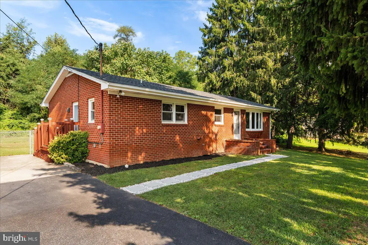 116 Shellbark Ln, Martinsburg, WV 25403 - #1