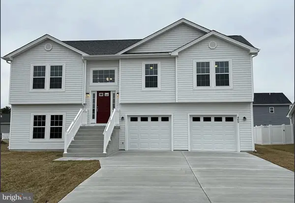 Address Withheld By Seller, MARTINSBURG, WV 25401