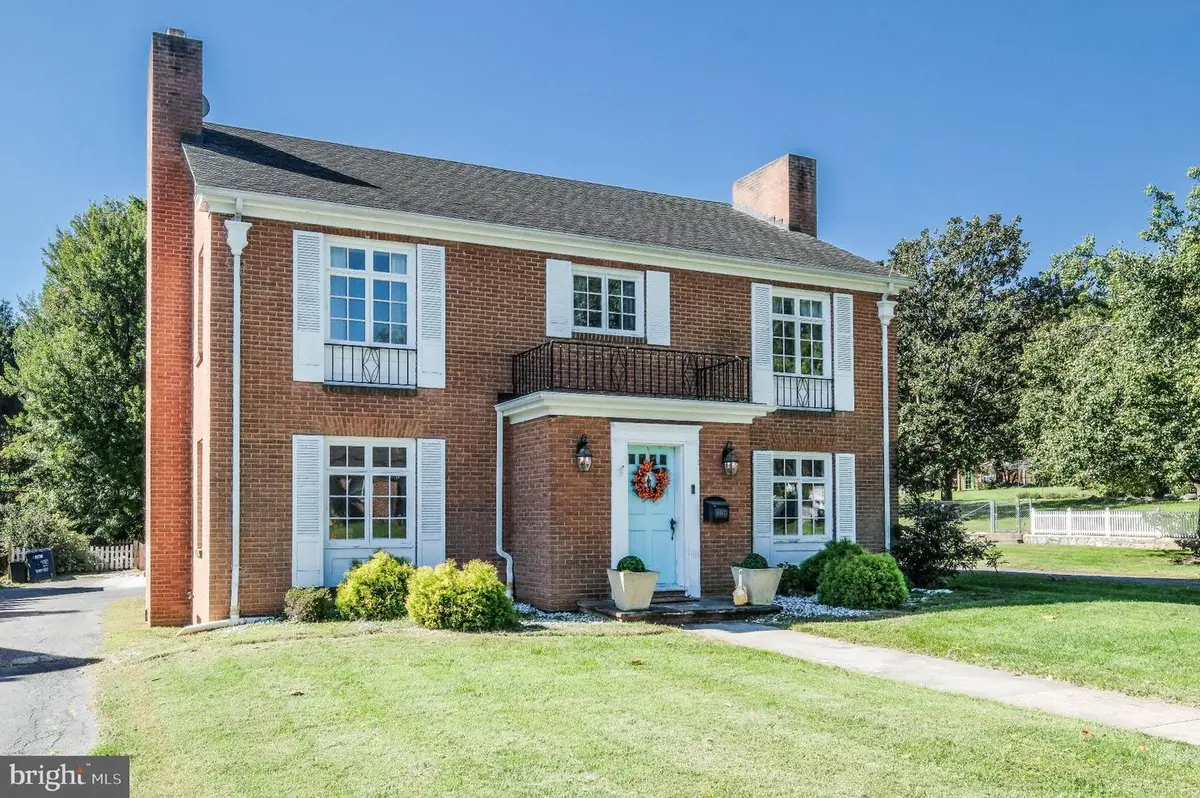 1407 W King St, Martinsburg, WV 25401 - #1
