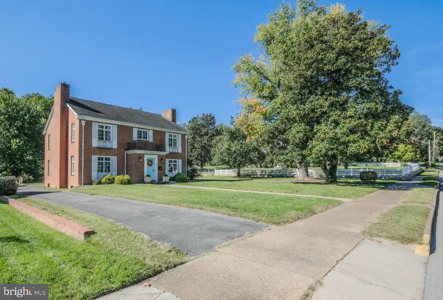 1407 W King St, Martinsburg, WV 25401 - #3