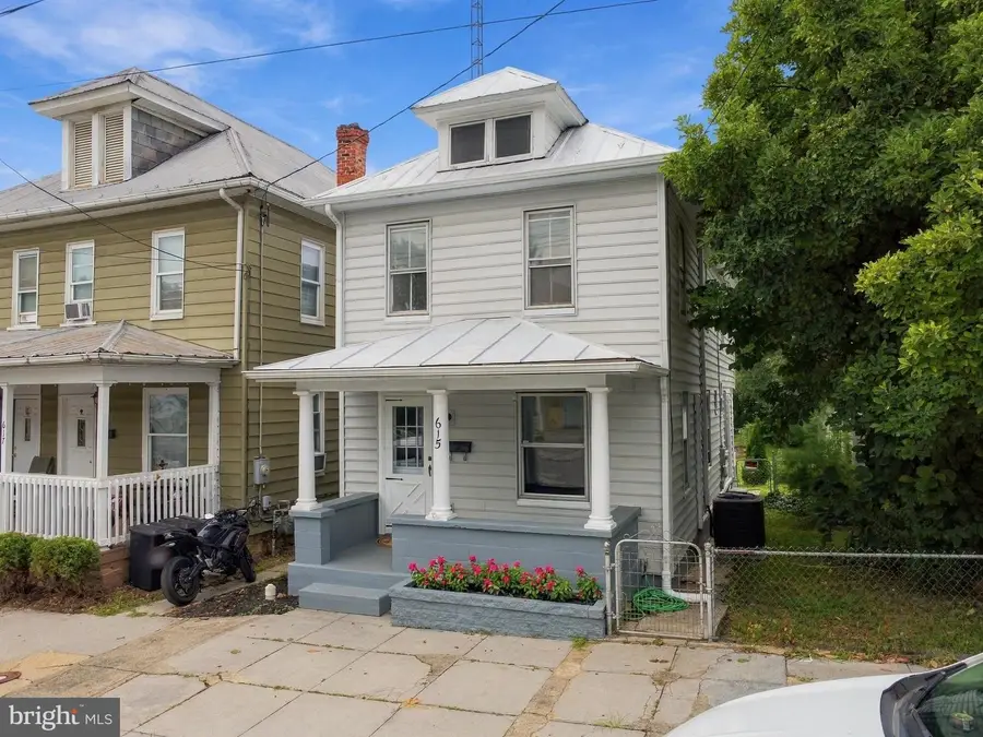 615 Virginia Ave, Martinsburg, WV 25401 - #2