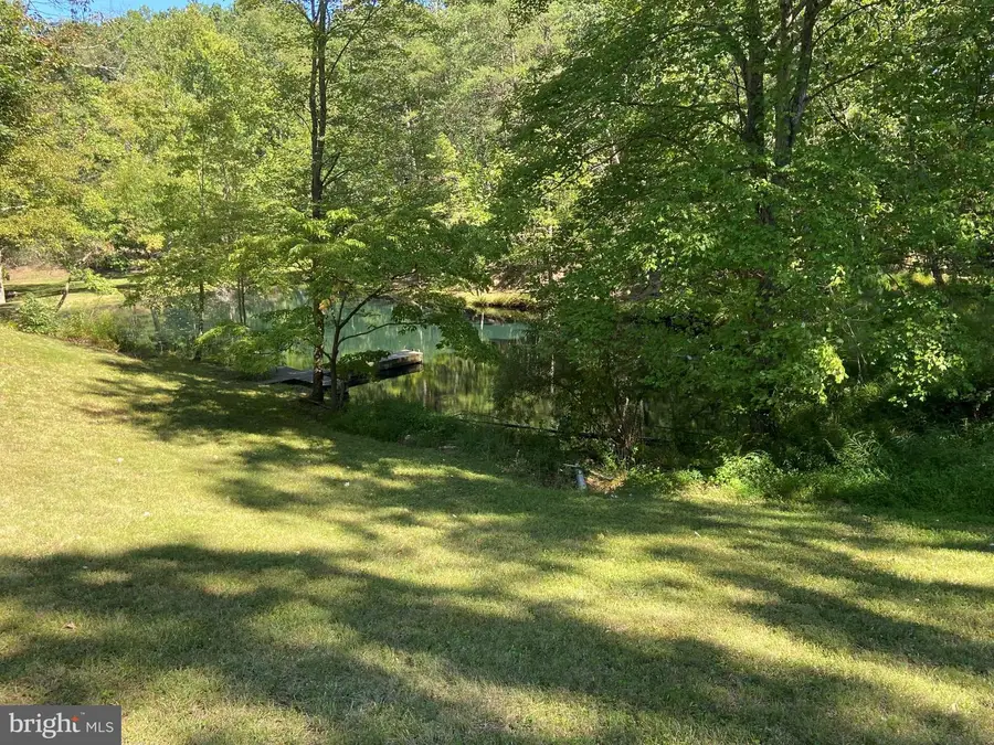 9712 Hedgesville Rd, Hedgesville, WV 25427 - #2