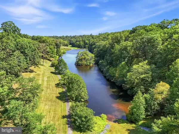 114 Shawnee Trl Trl, HEDGESVILLE, WV 25427
