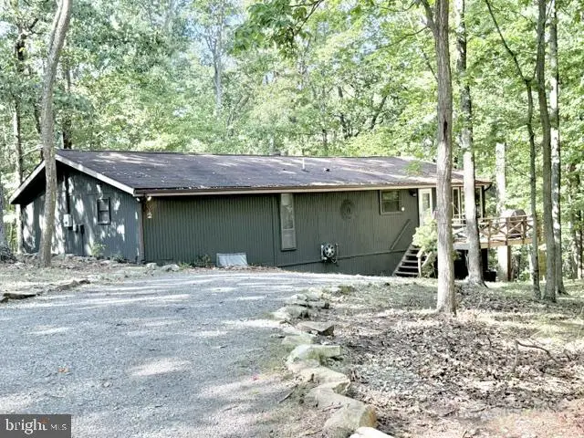 114 Shawnee Trl Trl, Hedgesville, WV 25427 - #2
