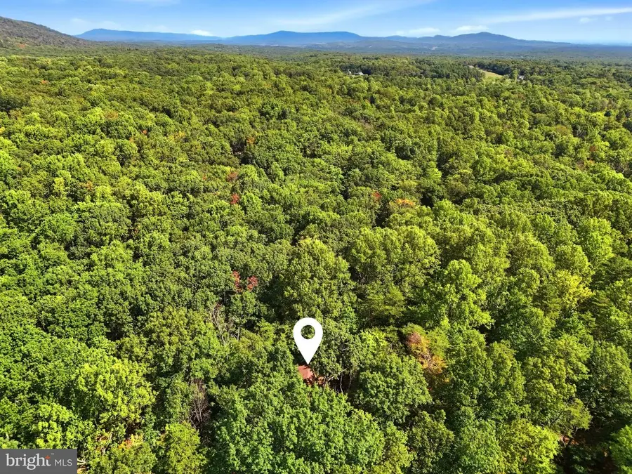 114 Shawnee Trl Trl, Hedgesville, WV 25427 - #3