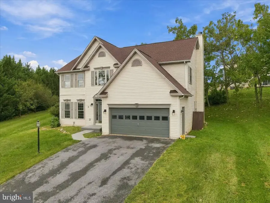 48 Lansing Ct, Falling Waters, WV 25419 - #3