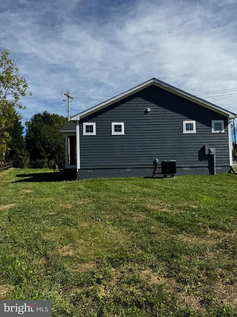 2147 Charles Town Rd ##3, Martinsburg, WV 25405 - #3