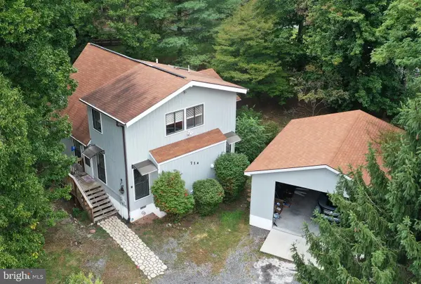 714 Tecumseh Trl, HEDGESVILLE, WV 25427