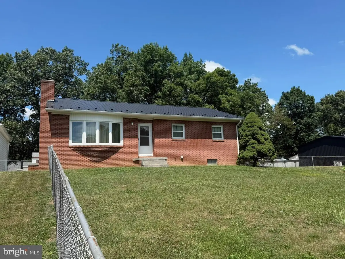 138 Laing Dr, Martinsburg, WV 25404 - #1