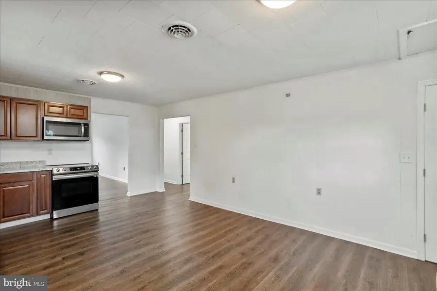 1200 Grazier St, Martinsburg, WV 25404 - #2