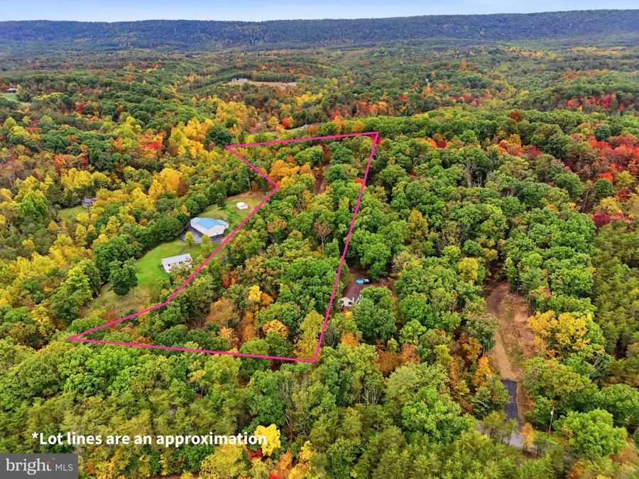 Dunham Dr, Hedgesville, WV 25427 - #2