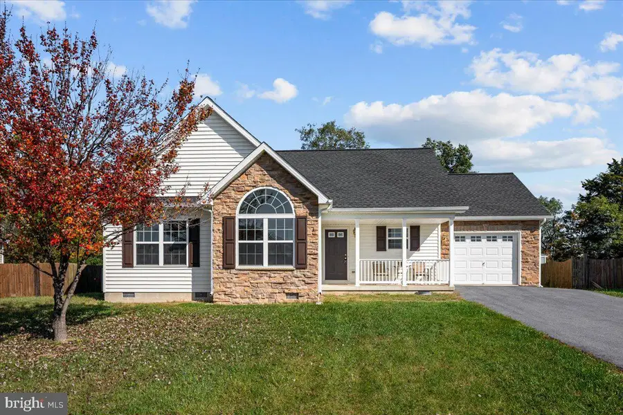 324 Marlowe Dr, Inwood, WV 25428 - #2