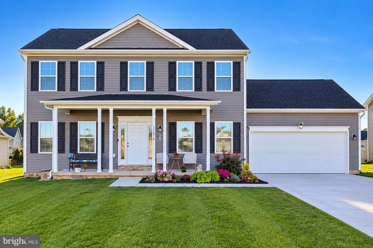 203 Aylesbury Ln, Martinsburg, WV 25403 - #1