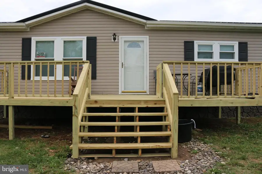 409 Sky Valley Dr, Cabins, WV 26855 - #3