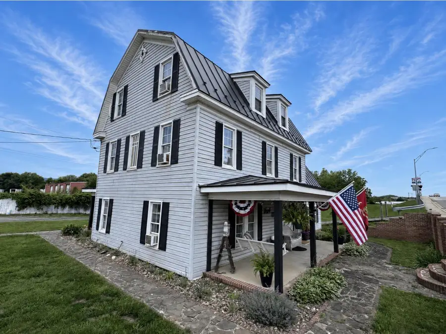 105 S Main St S, Petersburg, WV 26847 - #3
