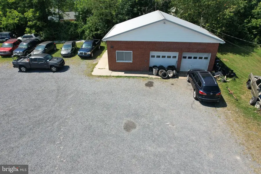 421 Keyser Ave, Petersburg, WV 26847 - #3