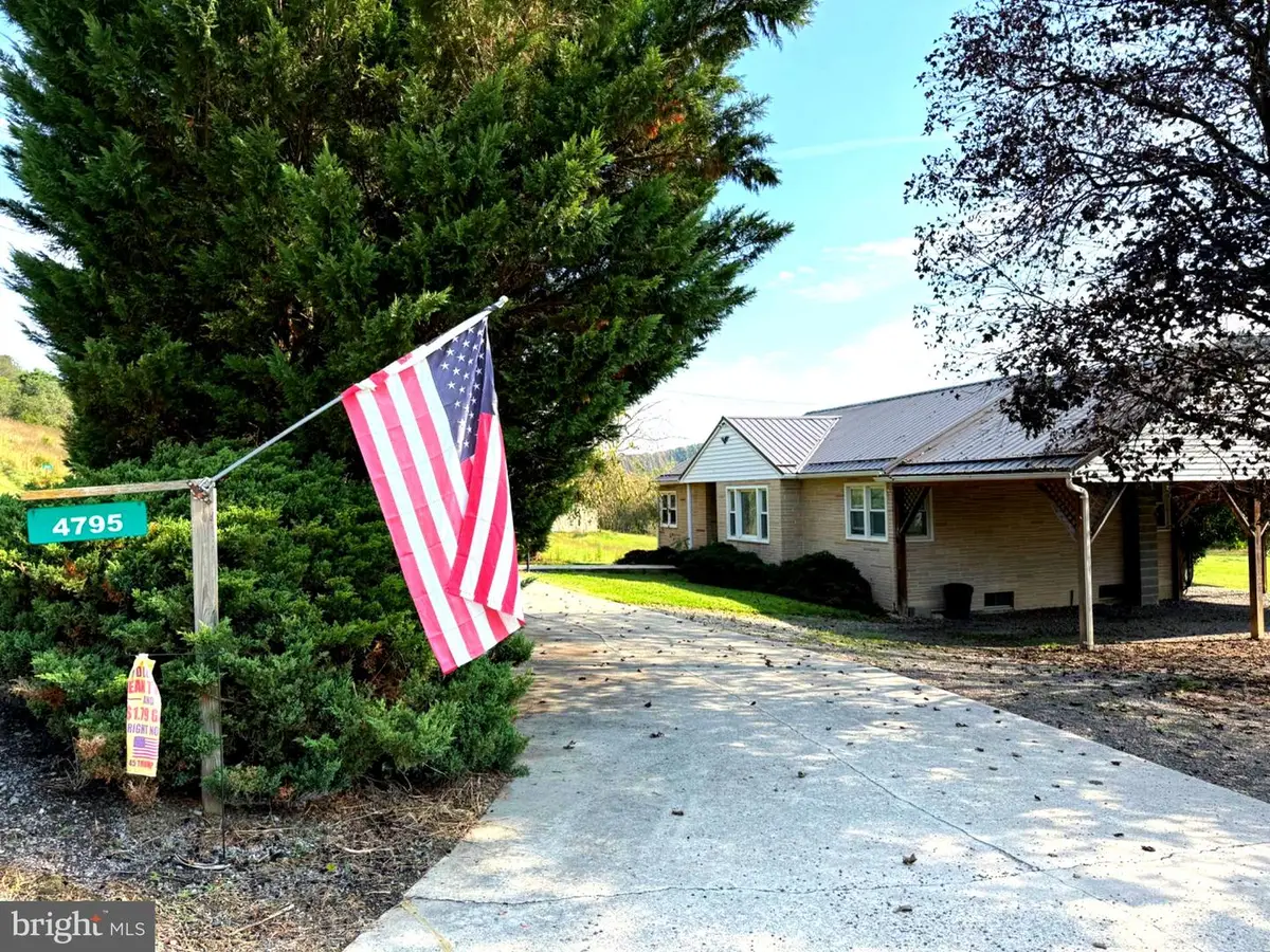 4795 S Mill Creek Rd, Petersburg, WV 26847 - #1