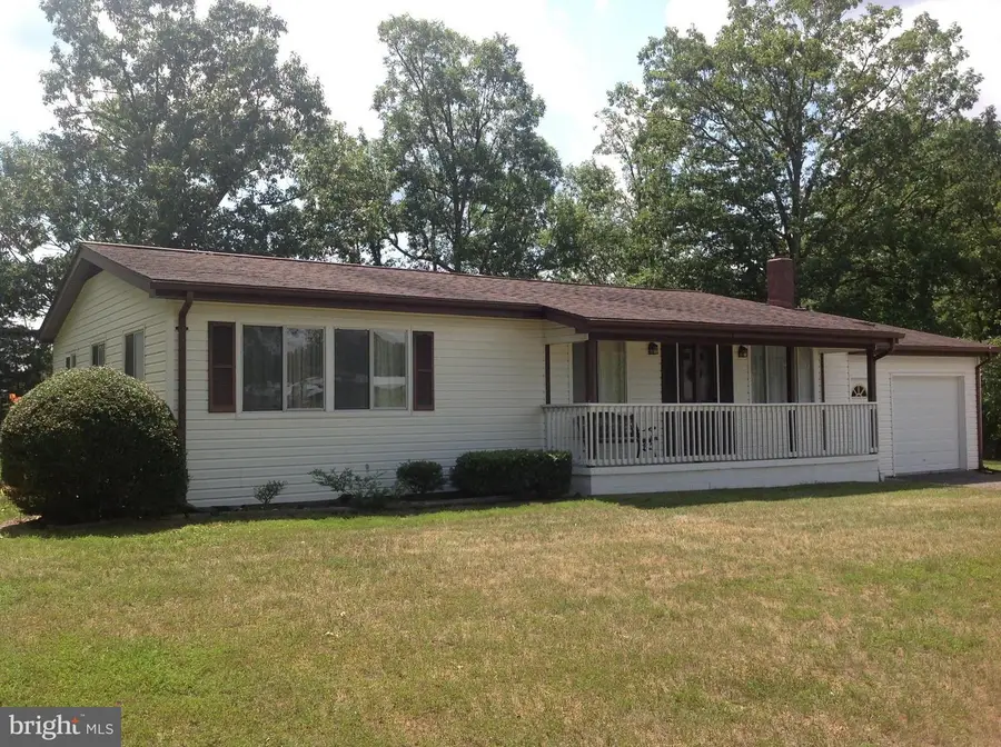 479 Frosty Hollow Rd, Moorefield, WV 26836 - Image #2