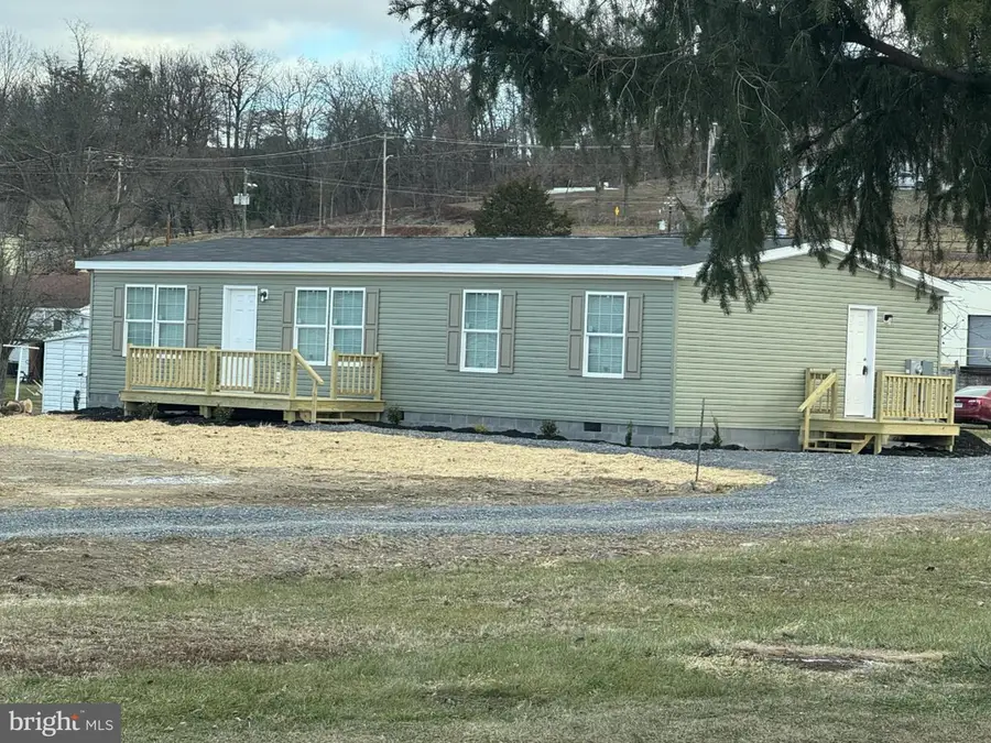 224 Chipley Ln, Moorefield, WV 26836 - Image #2